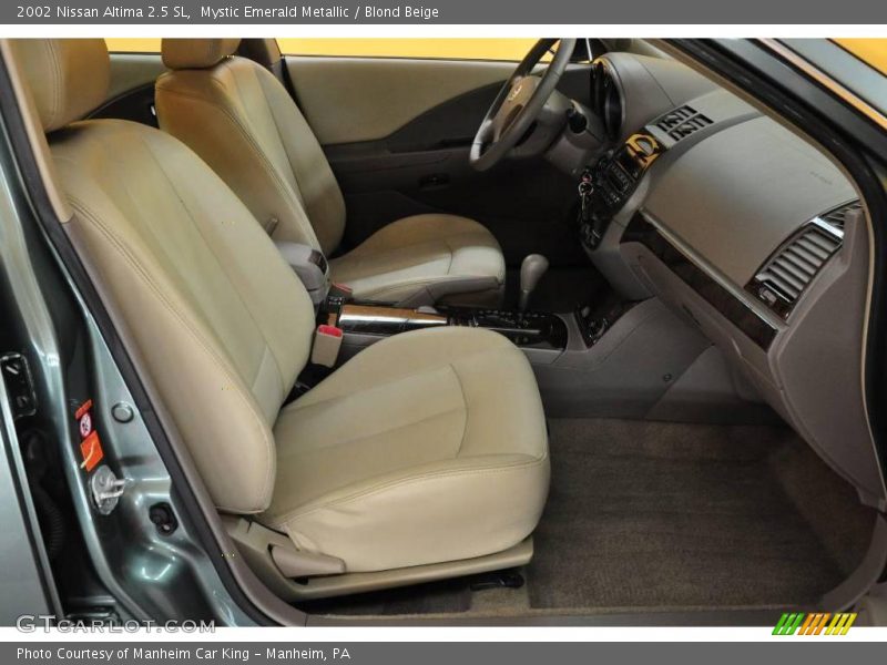 Mystic Emerald Metallic / Blond Beige 2002 Nissan Altima 2.5 SL
