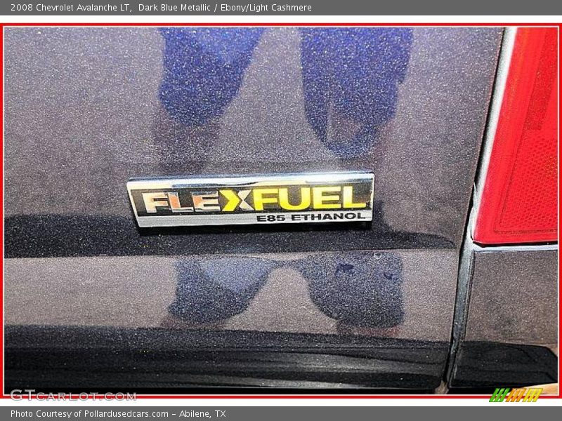Dark Blue Metallic / Ebony/Light Cashmere 2008 Chevrolet Avalanche LT