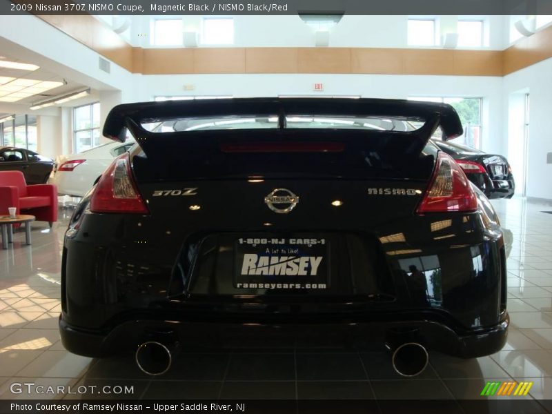 Magnetic Black / NISMO Black/Red 2009 Nissan 370Z NISMO Coupe