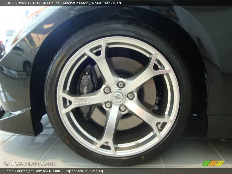 Magnetic Black / NISMO Black/Red 2009 Nissan 370Z NISMO Coupe
