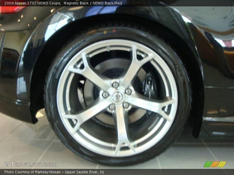 Magnetic Black / NISMO Black/Red 2009 Nissan 370Z NISMO Coupe