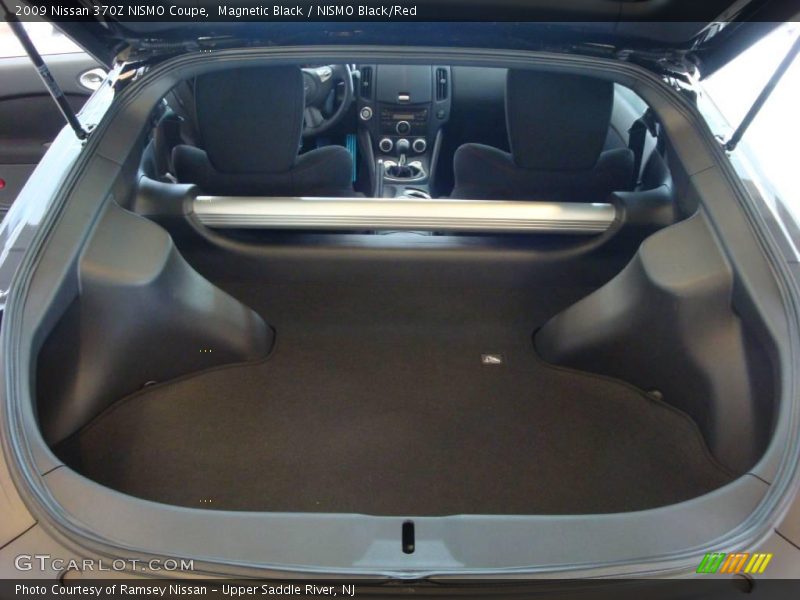 Magnetic Black / NISMO Black/Red 2009 Nissan 370Z NISMO Coupe