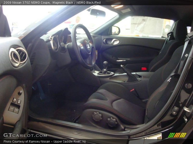 Magnetic Black / NISMO Black/Red 2009 Nissan 370Z NISMO Coupe