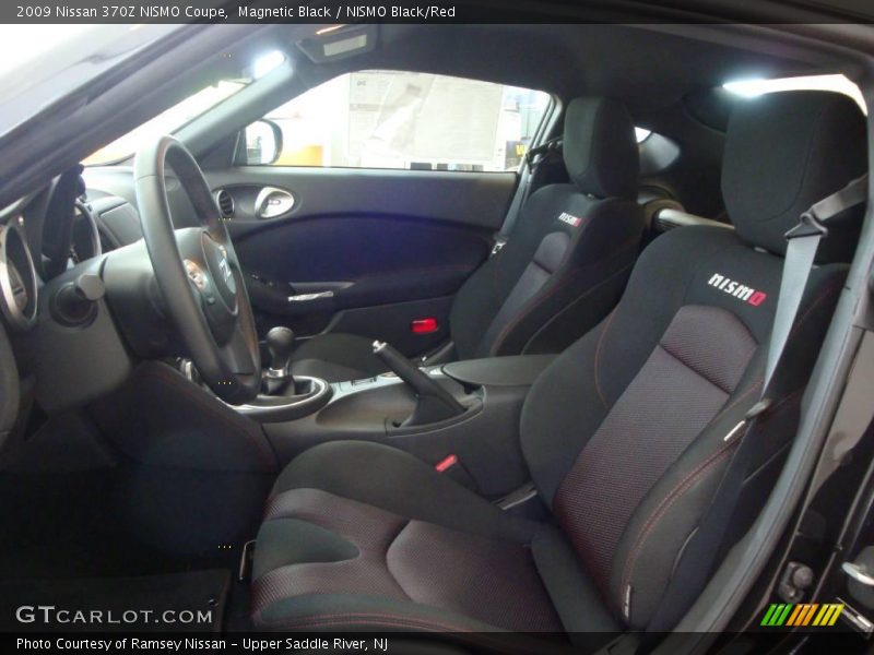 Magnetic Black / NISMO Black/Red 2009 Nissan 370Z NISMO Coupe