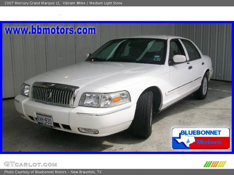 Vibrant White / Medium Light Stone 2007 Mercury Grand Marquis LS