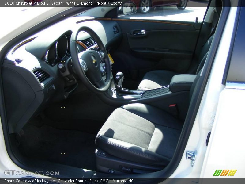 White Diamond Tricoat / Ebony 2010 Chevrolet Malibu LT Sedan