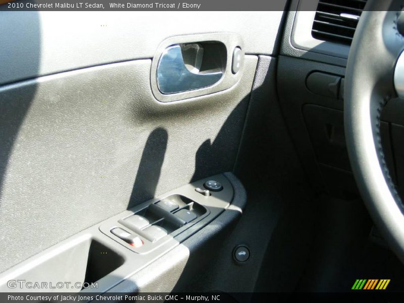White Diamond Tricoat / Ebony 2010 Chevrolet Malibu LT Sedan