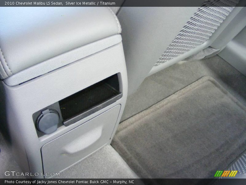 Silver Ice Metallic / Titanium 2010 Chevrolet Malibu LS Sedan
