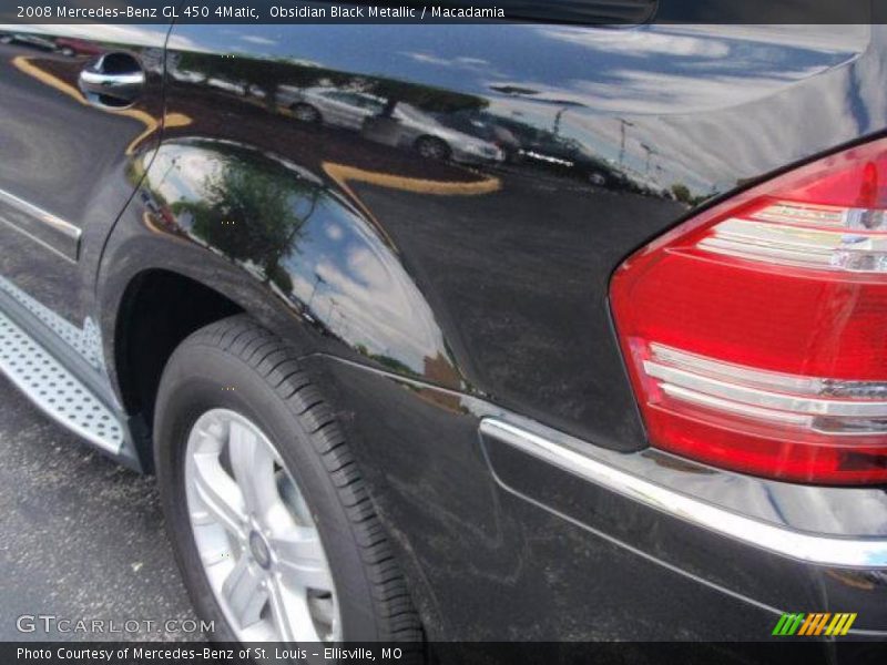 Obsidian Black Metallic / Macadamia 2008 Mercedes-Benz GL 450 4Matic