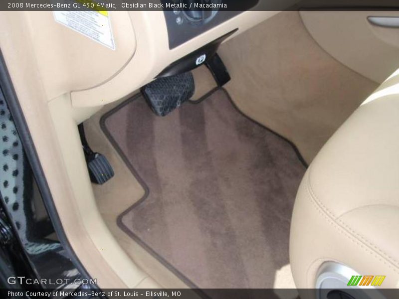 Obsidian Black Metallic / Macadamia 2008 Mercedes-Benz GL 450 4Matic