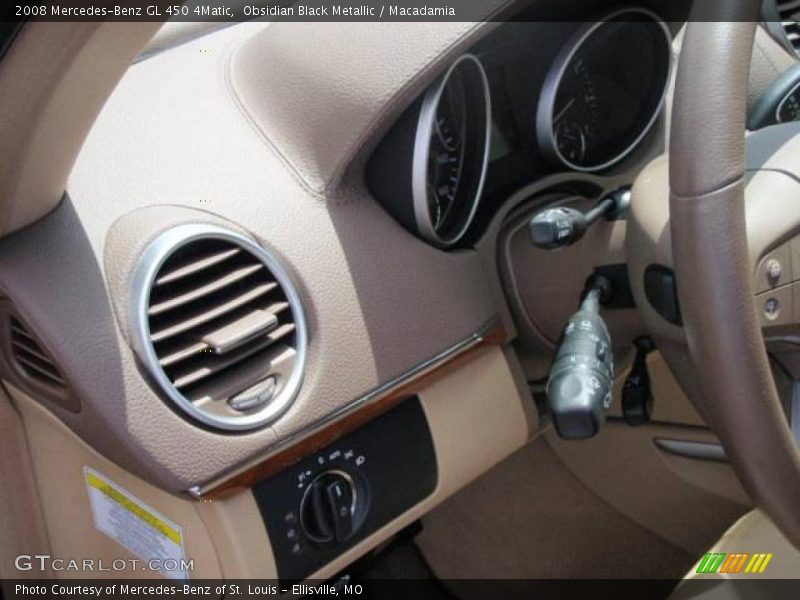 Obsidian Black Metallic / Macadamia 2008 Mercedes-Benz GL 450 4Matic