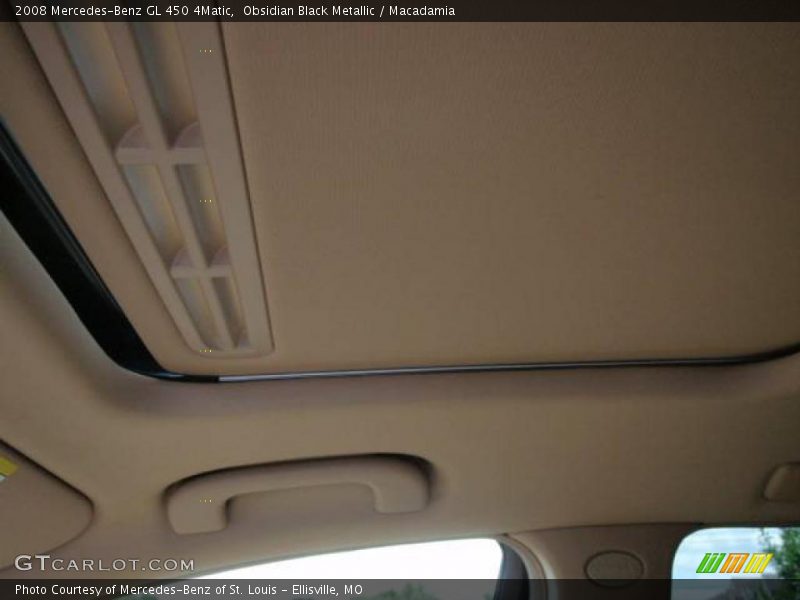 Obsidian Black Metallic / Macadamia 2008 Mercedes-Benz GL 450 4Matic
