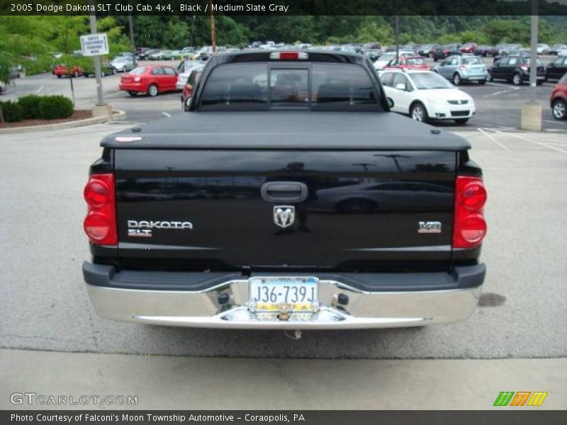Black / Medium Slate Gray 2005 Dodge Dakota SLT Club Cab 4x4