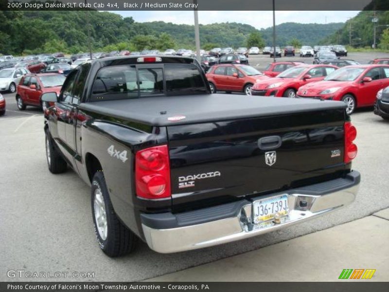 Black / Medium Slate Gray 2005 Dodge Dakota SLT Club Cab 4x4