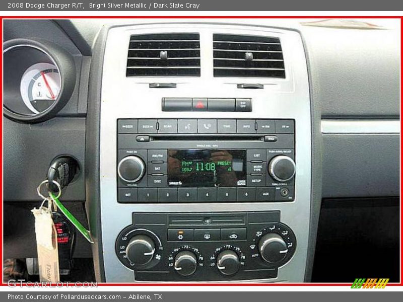 Bright Silver Metallic / Dark Slate Gray 2008 Dodge Charger R/T