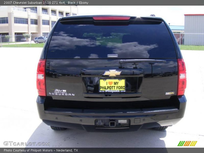 Black / Ebony 2007 Chevrolet Suburban 1500 Z71 4x4