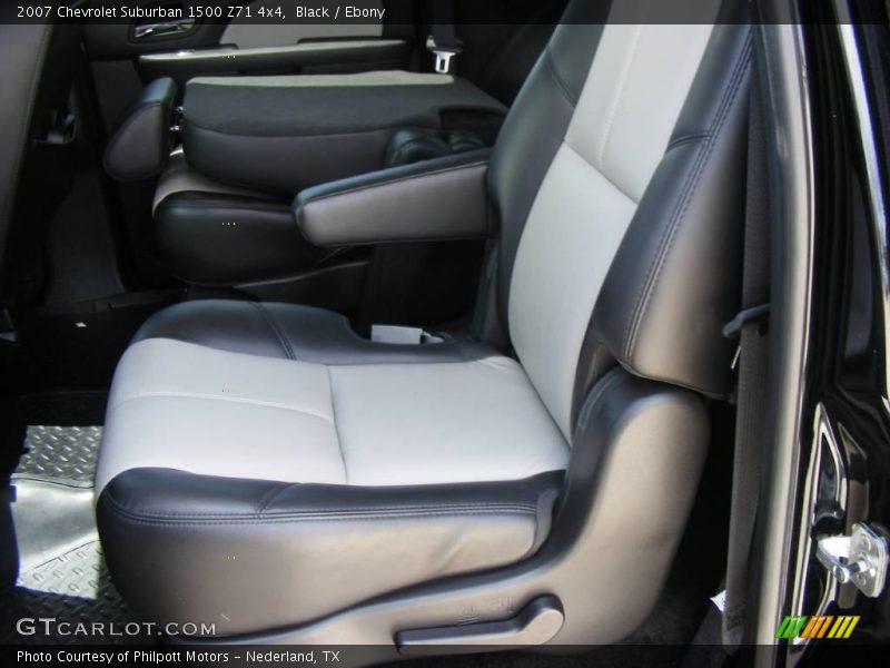 Black / Ebony 2007 Chevrolet Suburban 1500 Z71 4x4