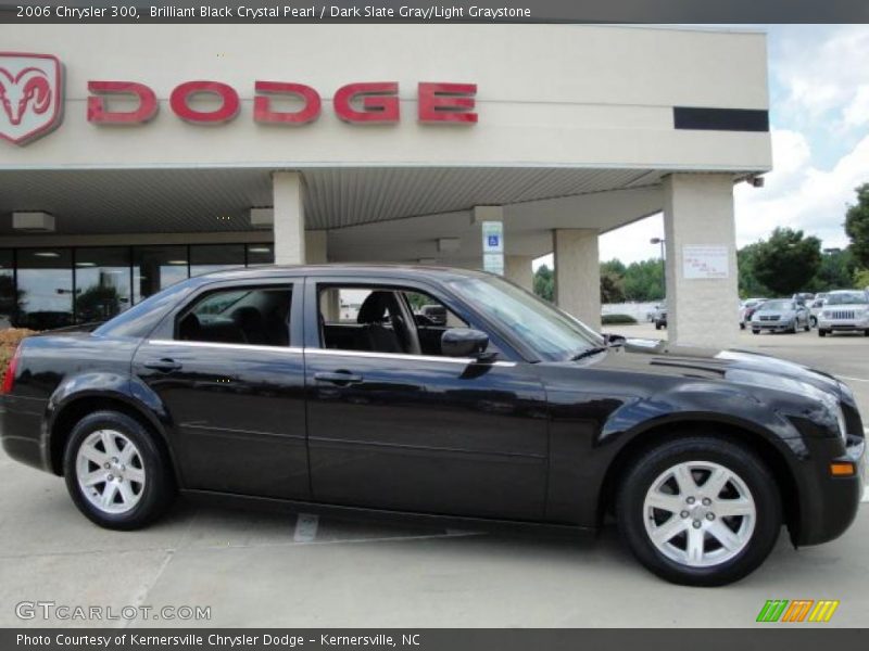 Brilliant Black Crystal Pearl / Dark Slate Gray/Light Graystone 2006 Chrysler 300