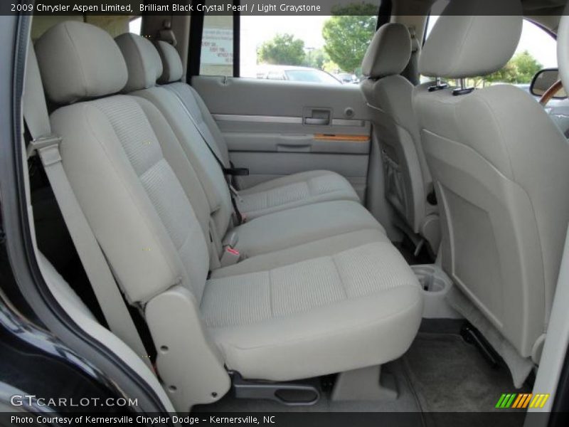 Brilliant Black Crystal Pearl / Light Graystone 2009 Chrysler Aspen Limited