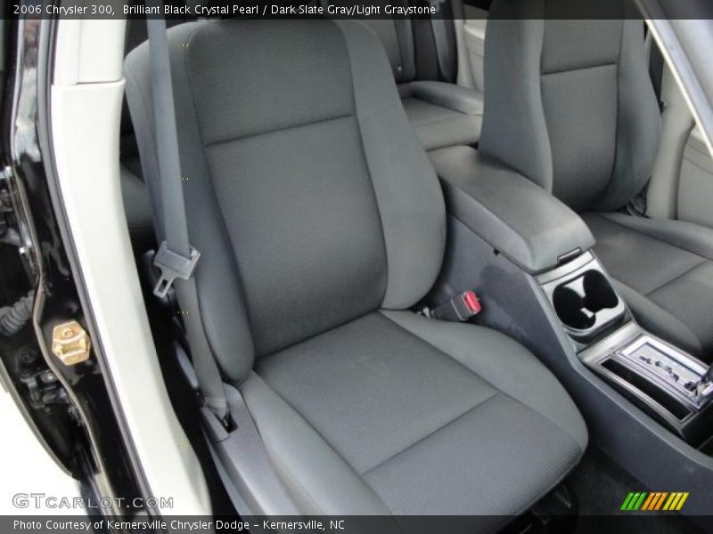Brilliant Black Crystal Pearl / Dark Slate Gray/Light Graystone 2006 Chrysler 300