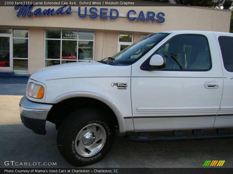 Oxford White / Medium Graphite 2000 Ford F150 Lariat Extended Cab 4x4
