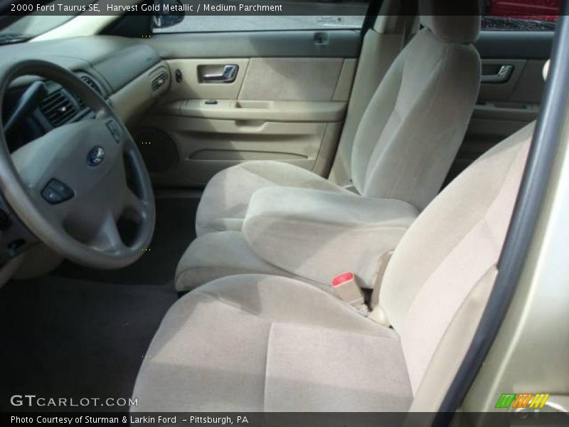 Harvest Gold Metallic / Medium Parchment 2000 Ford Taurus SE
