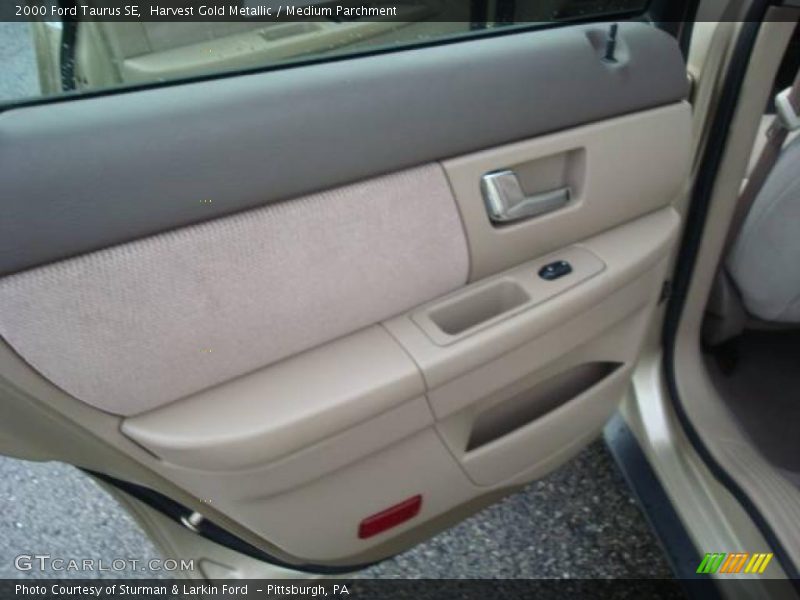 Harvest Gold Metallic / Medium Parchment 2000 Ford Taurus SE