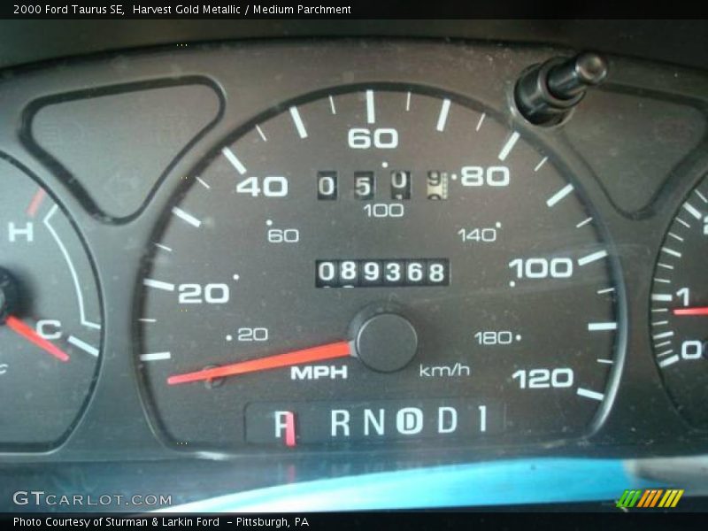 Harvest Gold Metallic / Medium Parchment 2000 Ford Taurus SE