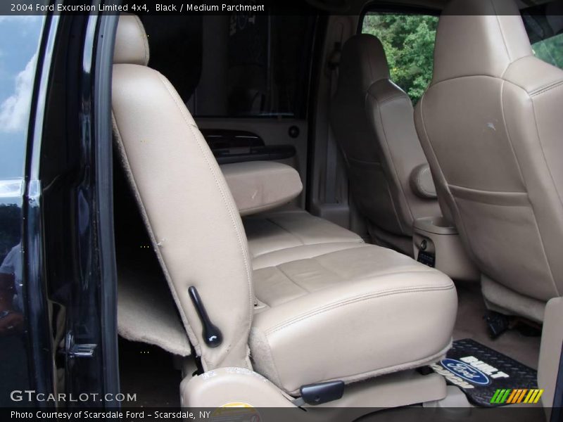 Black / Medium Parchment 2004 Ford Excursion Limited 4x4