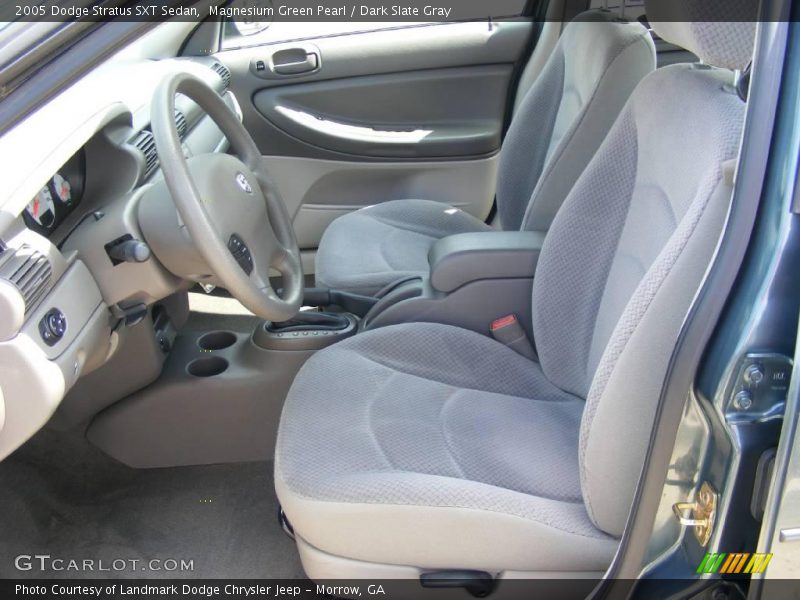 Magnesium Green Pearl / Dark Slate Gray 2005 Dodge Stratus SXT Sedan