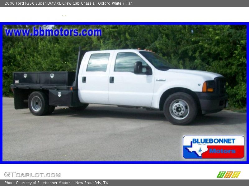 Oxford White / Tan 2006 Ford F350 Super Duty XL Crew Cab Chassis