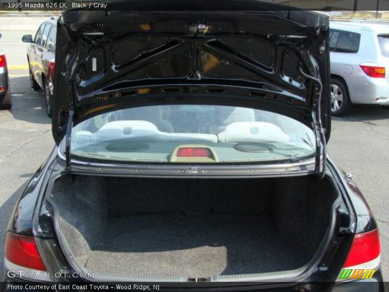 Black / Gray 1995 Mazda 626 LX