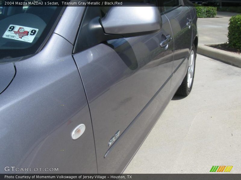 Titanium Gray Metallic / Black/Red 2004 Mazda MAZDA3 s Sedan