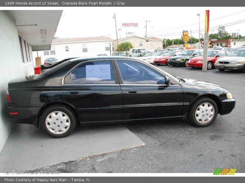 Granada Black Pearl Metallic / Gray 1996 Honda Accord LX Sedan