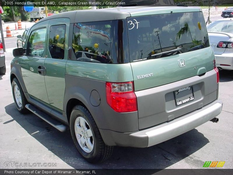 Galapagos Green Metallic / Gray/Green 2005 Honda Element EX AWD