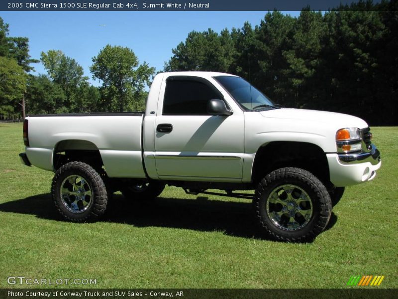 Summit White / Neutral 2005 GMC Sierra 1500 SLE Regular Cab 4x4