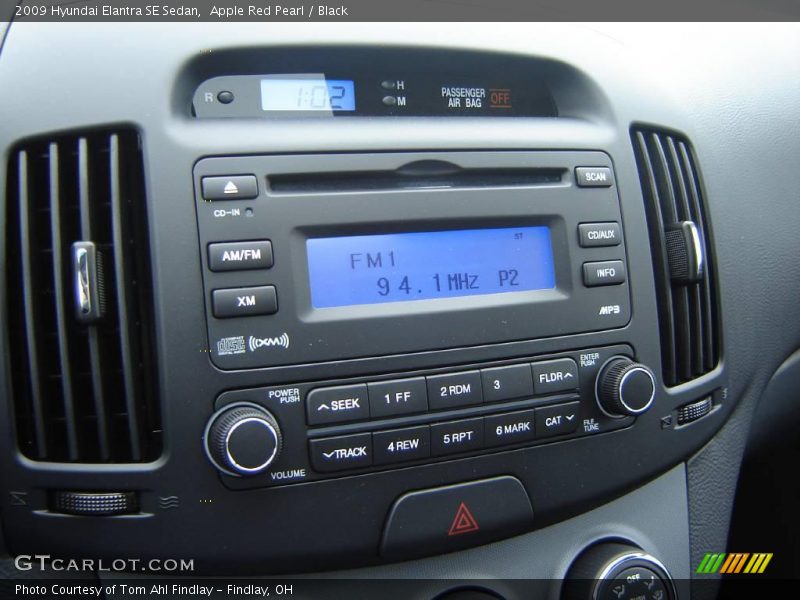Apple Red Pearl / Black 2009 Hyundai Elantra SE Sedan