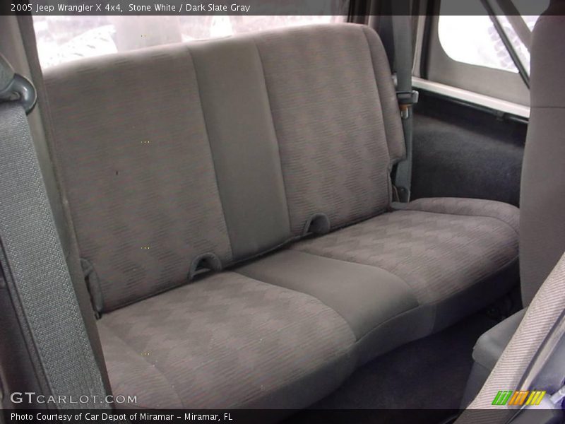Stone White / Dark Slate Gray 2005 Jeep Wrangler X 4x4