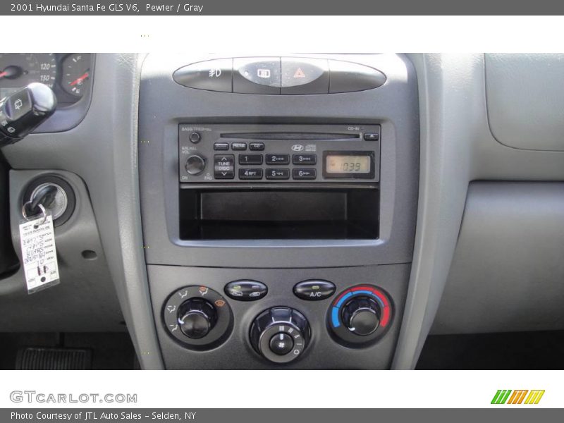 Pewter / Gray 2001 Hyundai Santa Fe GLS V6