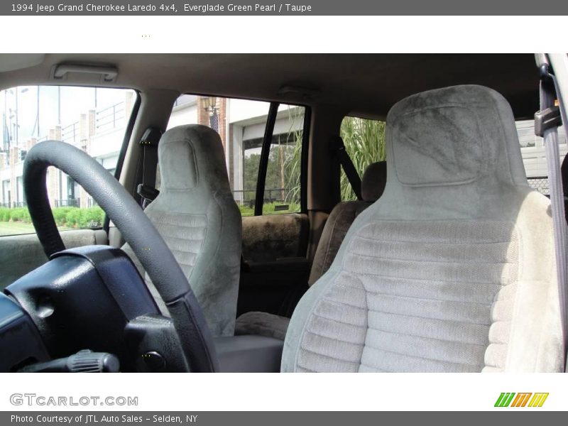 Everglade Green Pearl / Taupe 1994 Jeep Grand Cherokee Laredo 4x4