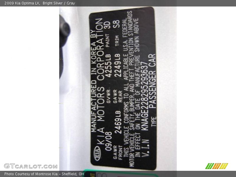 Bright Silver / Gray 2009 Kia Optima LX