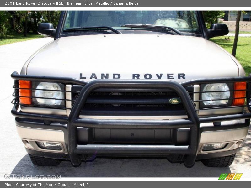 Blenheim Silver Metallic / Bahama Beige 2001 Land Rover Discovery II SE