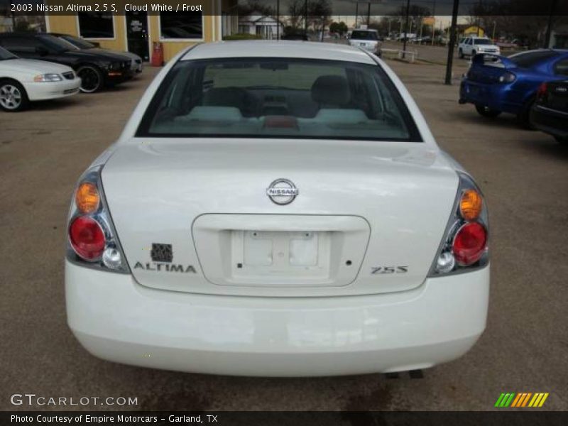 Cloud White / Frost 2003 Nissan Altima 2.5 S