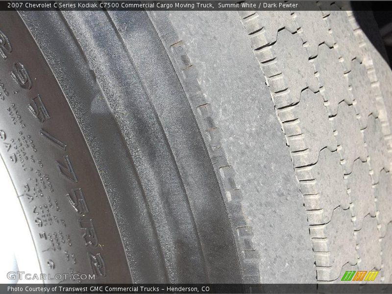 Summit White / Dark Pewter 2007 Chevrolet C Series Kodiak C7500 Commercial Cargo Moving Truck