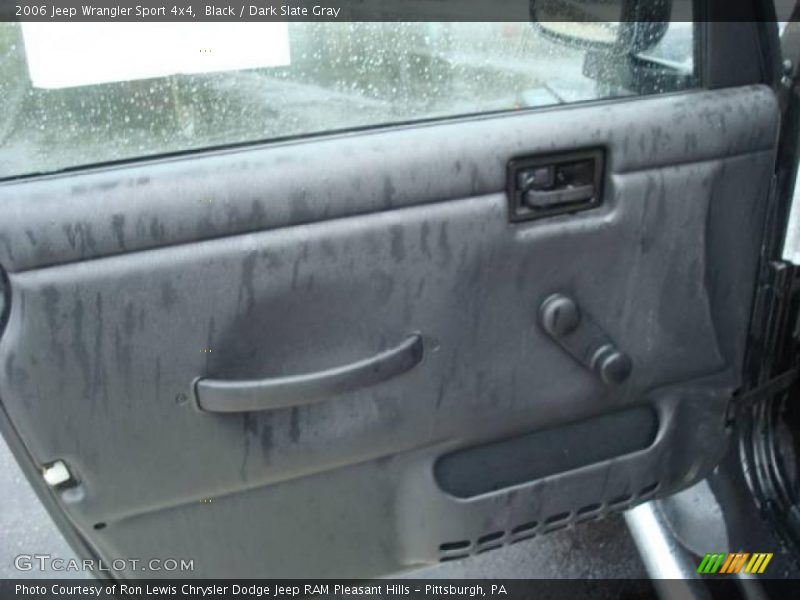 Black / Dark Slate Gray 2006 Jeep Wrangler Sport 4x4