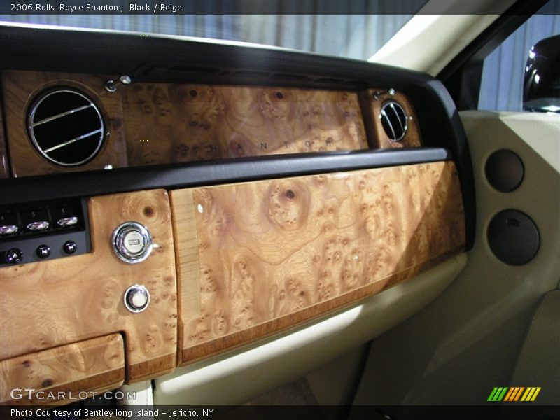 Black / Beige 2006 Rolls-Royce Phantom