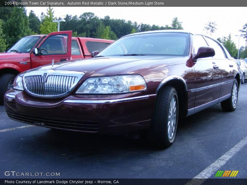 Autumn Red Metallic / Dark Stone/Medium Light Stone 2004 Lincoln Town Car Signature
