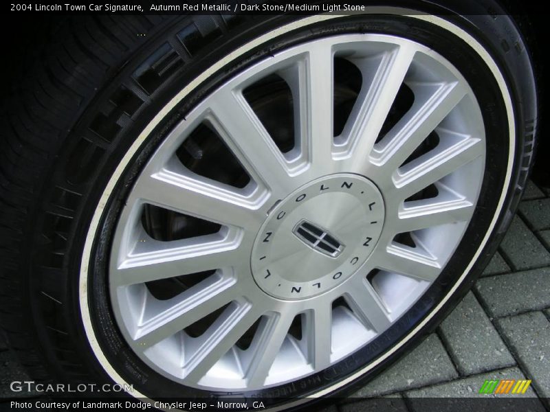 Autumn Red Metallic / Dark Stone/Medium Light Stone 2004 Lincoln Town Car Signature