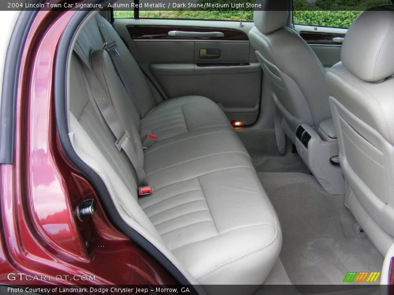 Autumn Red Metallic / Dark Stone/Medium Light Stone 2004 Lincoln Town Car Signature