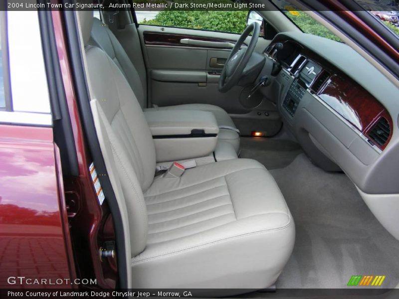 Autumn Red Metallic / Dark Stone/Medium Light Stone 2004 Lincoln Town Car Signature